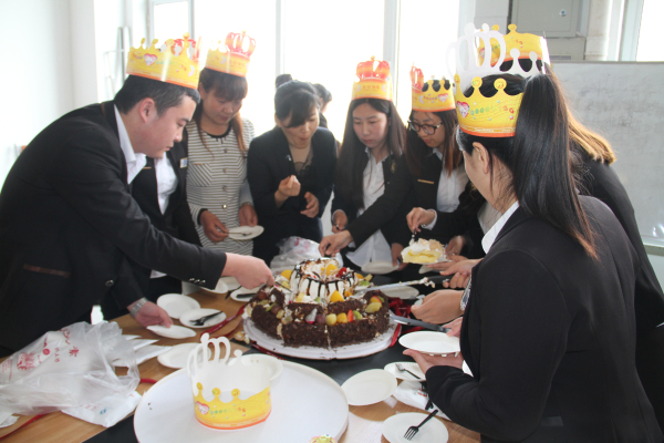 乾港集團(tuán) 乾港集團(tuán)